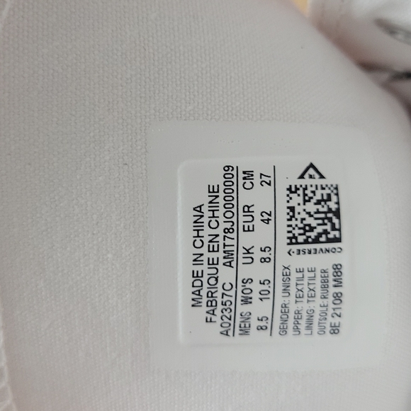 Converse High Top Brand new. - Picture 13 of 15